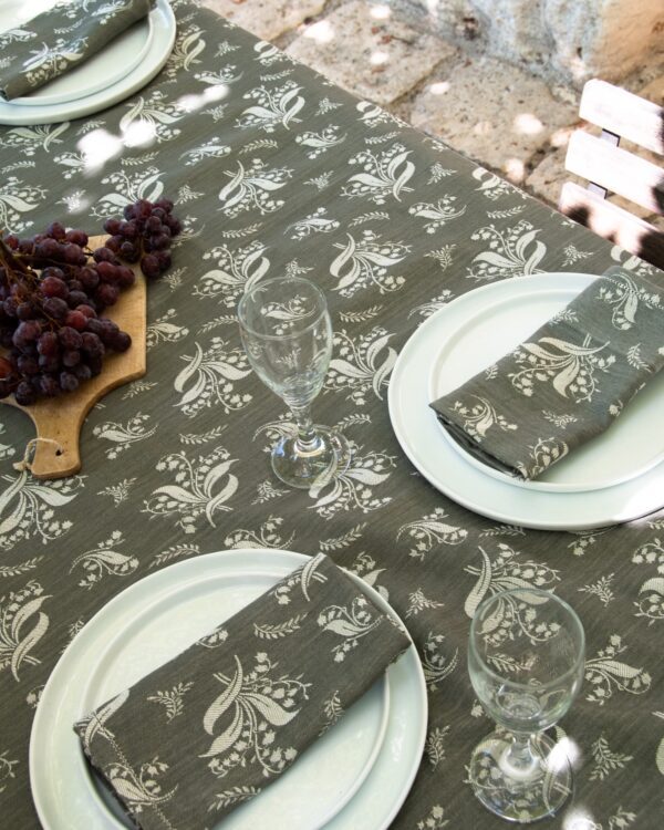tregioie mughetto verde tablecloth website